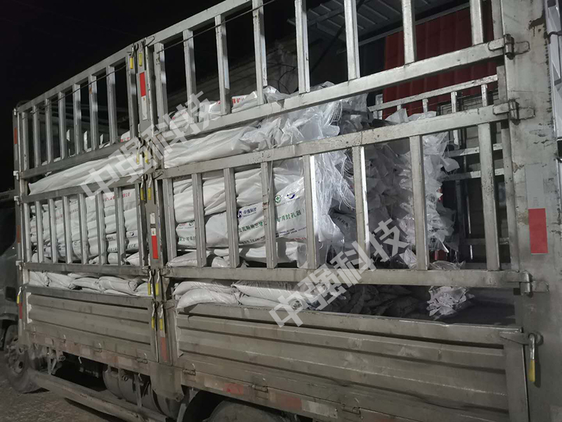 礦用封孔器，瓦斯封孔料發(fā)往山西長治